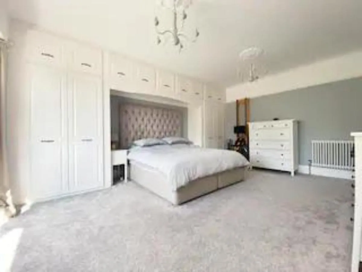 Holiday home Four Bedroom Family Abode With Hot Tub, Garden And Bbq Bournemouth